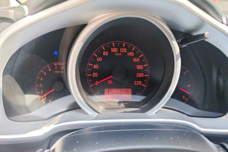 Used Honda Fit 2018 1.5L CVT Comfort Sunroof Version Instrument Cluster