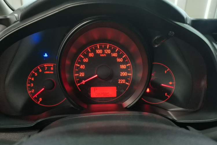 Used Honda Fit 2018 1.5L CVT Comfort Sunroof Version Instrument Cluster