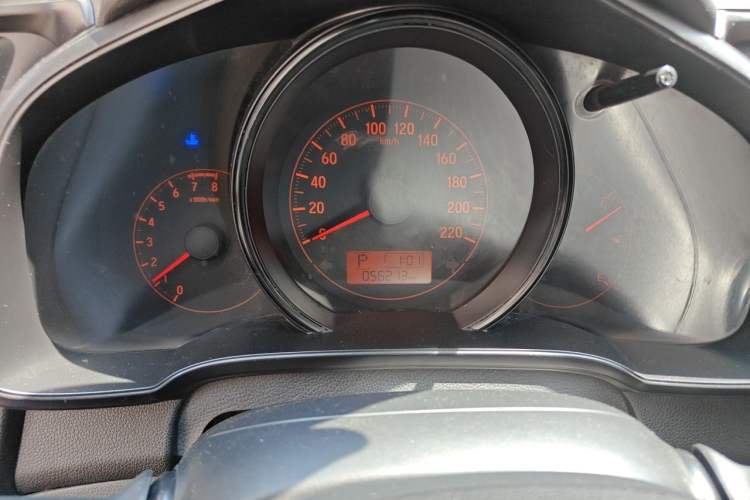 Used Honda Fit 2018 1.5L CVT Comfort Sunroof Version Instrument Cluster