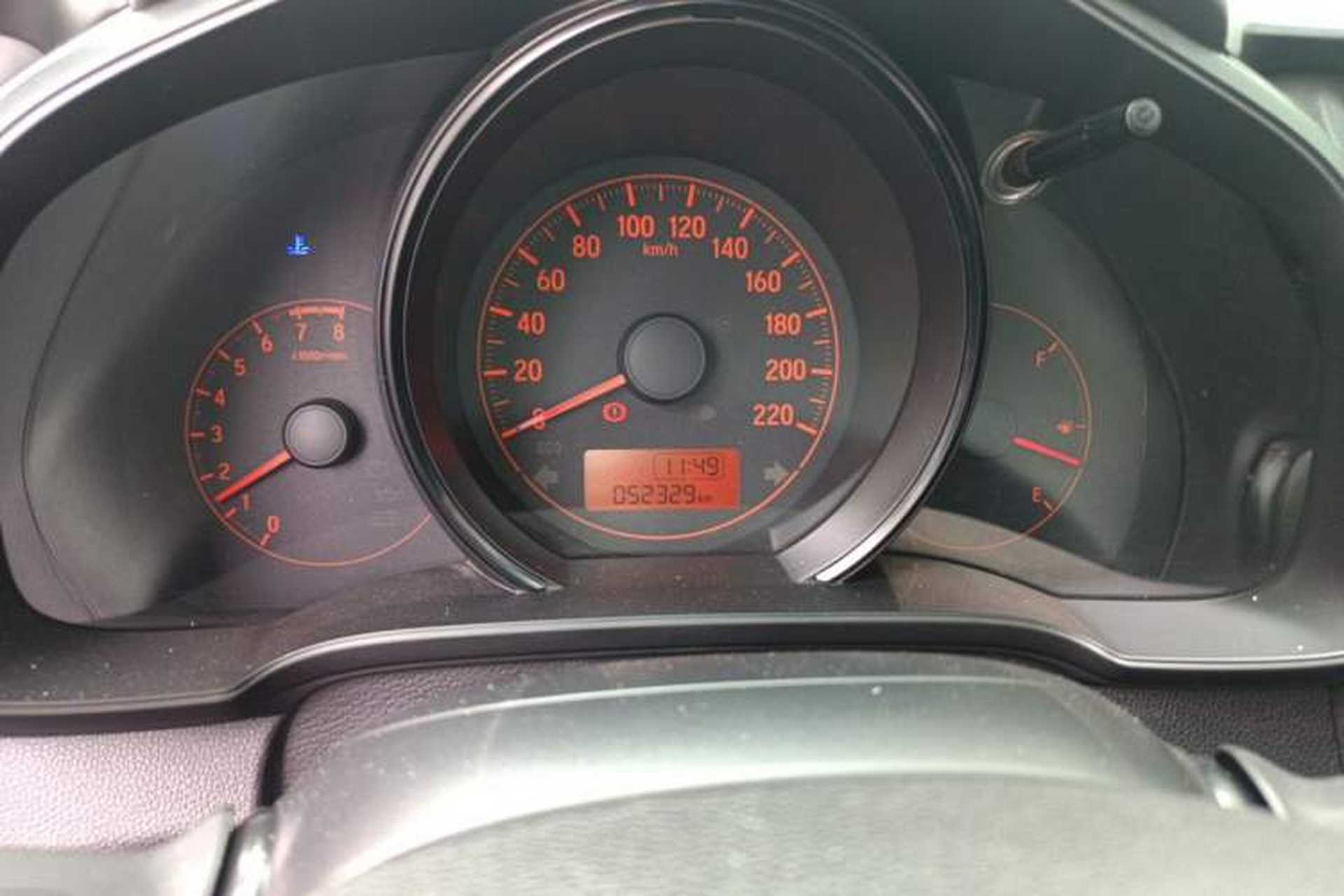 Used Honda Fit 2018 1.5L Manual Comfort Version Instrument Cluster