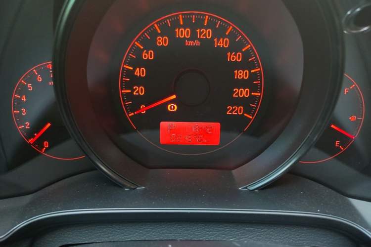 Used Honda Fit 2018 1.5L CVT Comfort Version Instrument Cluster