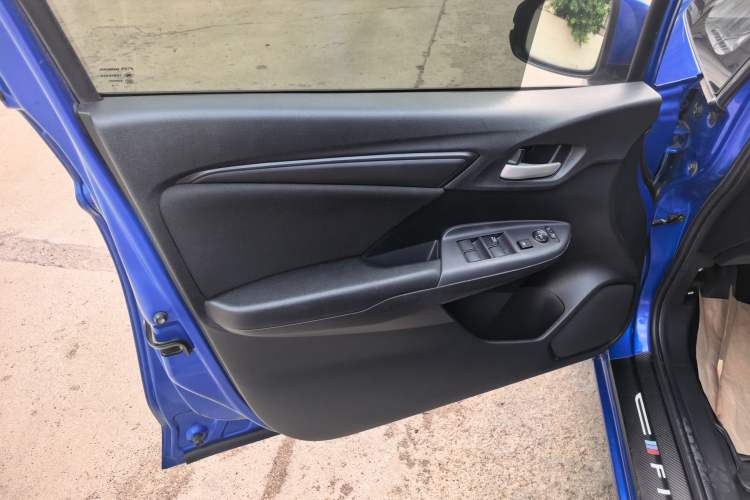Used Honda Fit 2018 1.5L CVT Comfort Version Interior 1