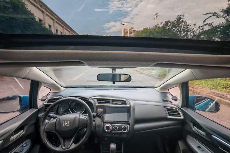 Used Honda Fit 2018 1.5L CVT Trendy Run+ Edition Interior 2