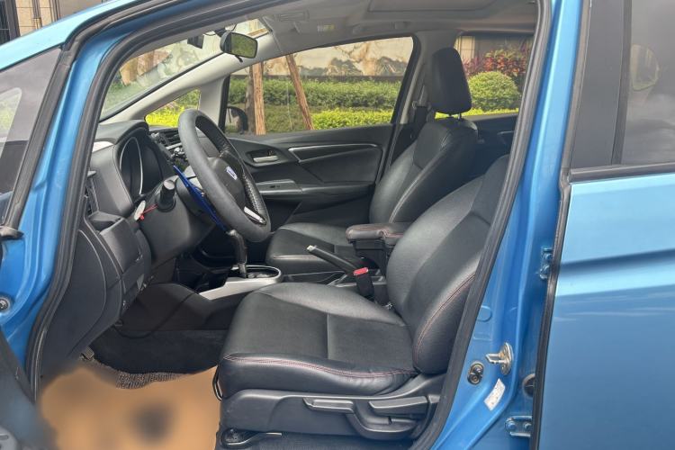 Used Honda Fit 2018 1.5L CVT Trendy Run+ Edition Interior 3