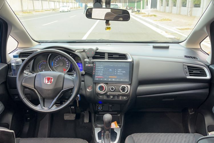 Used Honda Fit 2018 1.5L CVT Trendy Run+ Edition Interior 3