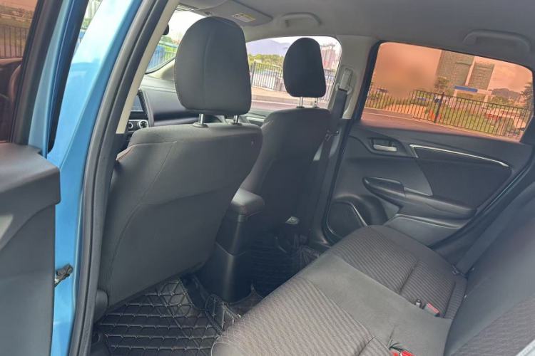 Used Honda Fit 2018 1.5L CVT Trendy Sports Edition Interior 4