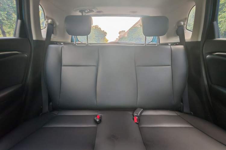 Used Honda Fit 2018 1.5L CVT Trendy Run+ Edition Interior 4