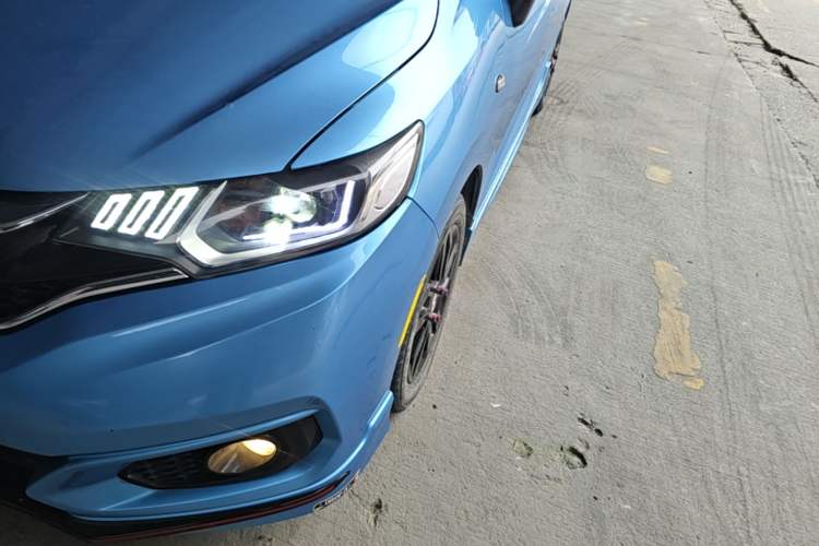 Used Honda Fit 2018 1.5L CVT Trendy Sports Edition Left Front Headlight