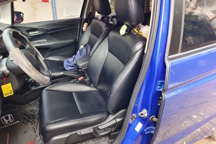 Used Honda Fit 2018 1.5L CVT Comfort Sunroof Version Left Front Seat