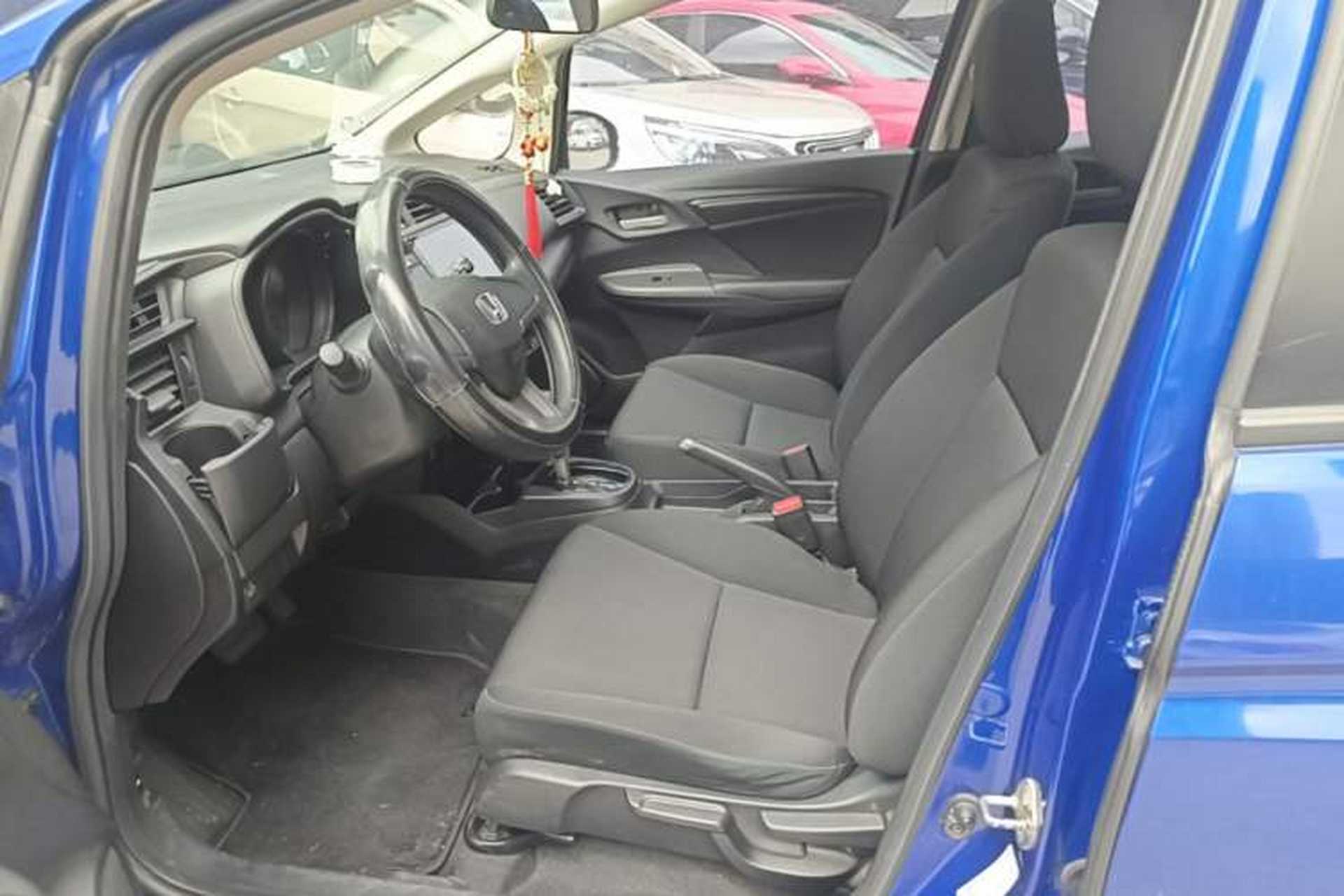 Used Honda Fit 2018 1.5L CVT Comfort Version Left Front Seat
