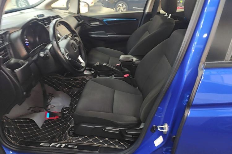 Used Honda Fit 2018 1.5L CVT Comfort Version Left Front Seat