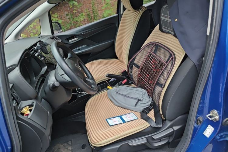 Used Honda Fit 2018 1.5L CVT Comfort Sunroof Version Left Front Seat
