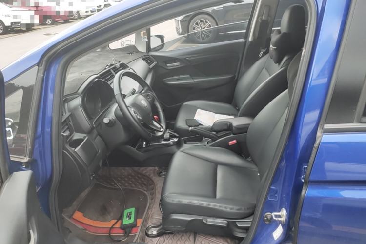 Used Honda Fit 2018 1.5L CVT Comfort Sunroof Version Left Front Seat