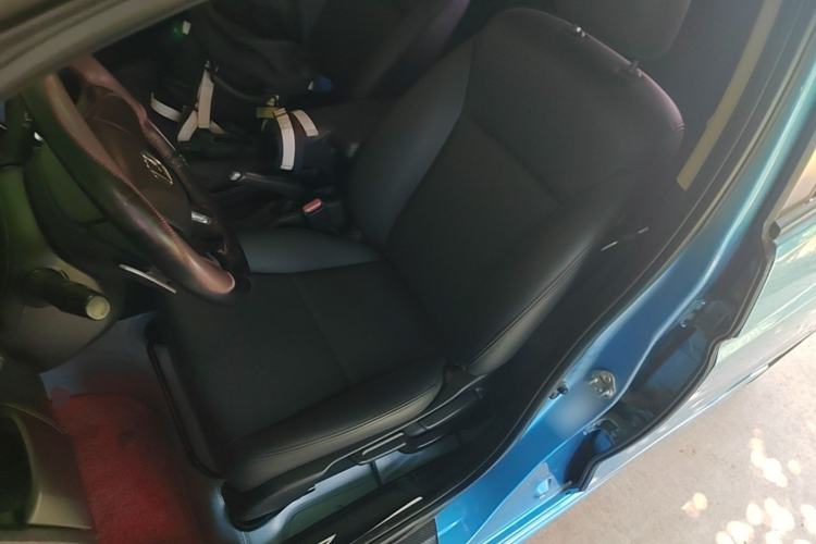 Used Honda Fit 2018 1.5L CVT Trendy Run+ Edition Left Front Seat