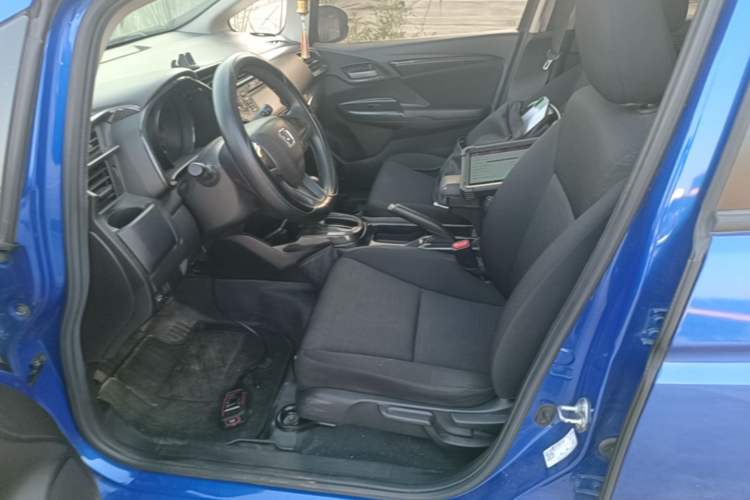 Used Honda Fit 2018 1.5L CVT Comfort Sunroof Version Left Front Seat
