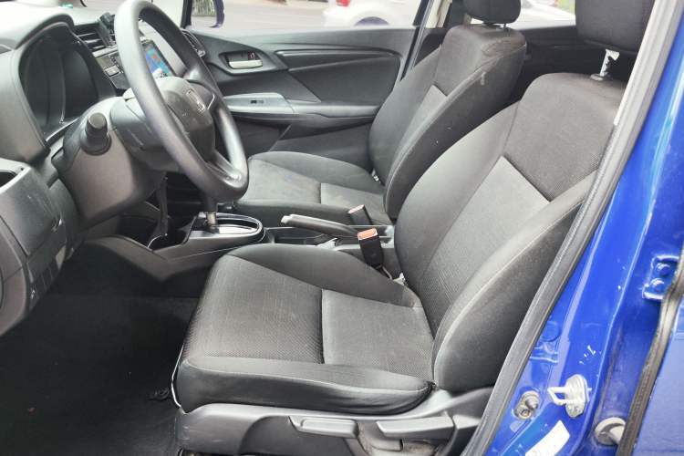 Used Honda Fit 2018 1.5L CVT Comfort Sunroof Version Left Front Seat