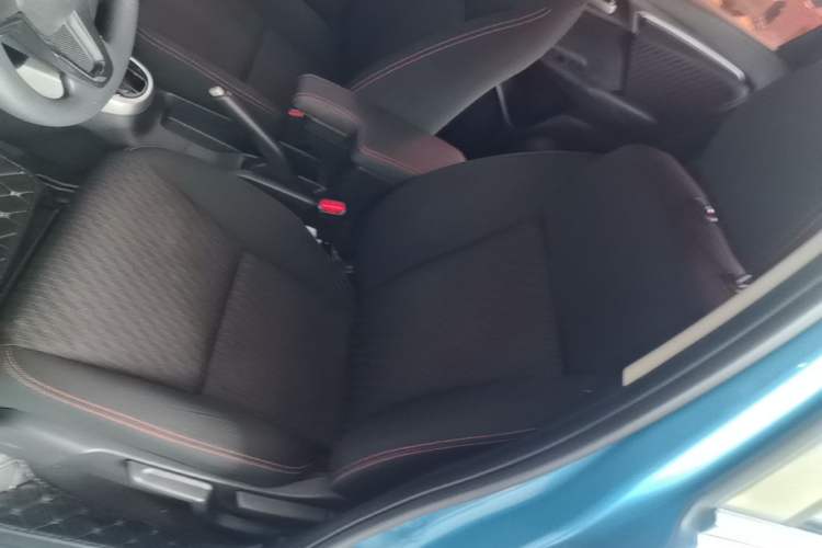 Used Honda Fit 2018 1.5L CVT Trendy Sports Edition Left Front Seat