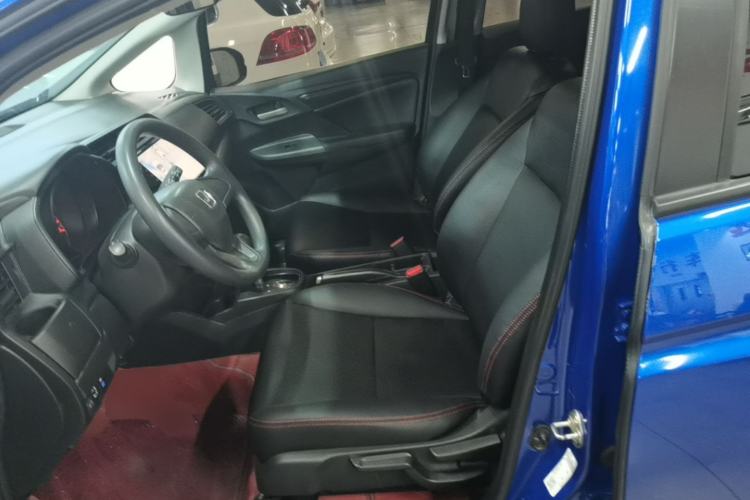 Used Honda Fit 2018 1.5L CVT Comfort Sunroof Version Left Front Seat