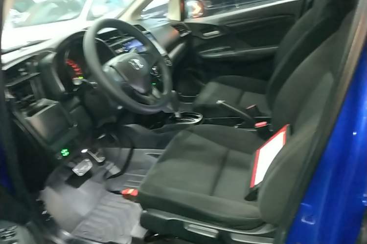Used Honda Fit 2018 1.5L CVT Comfort Version Left Front Seat