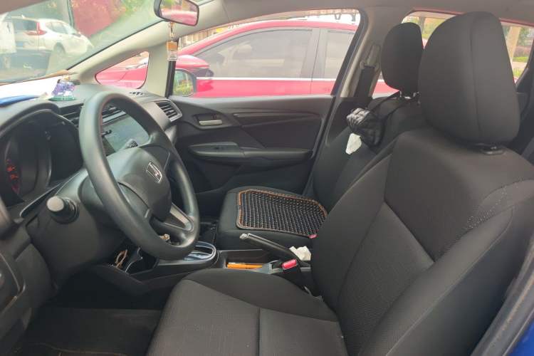 Used Honda Fit 2018 1.5L CVT Comfort Version Left Front Seat