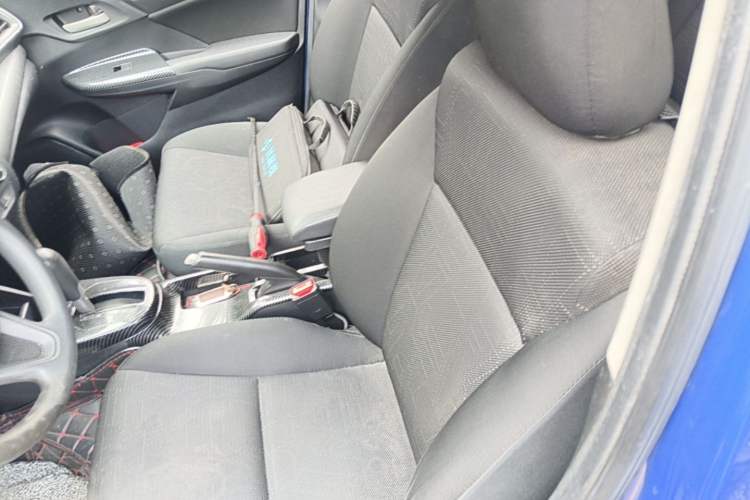 Used Honda Fit 2018 1.5L CVT Comfort Version Left Front Seat