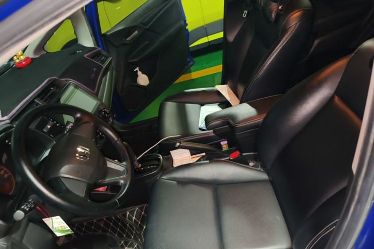 Used Honda Fit 2018 1.5L CVT Comfort Version Left Front Seat