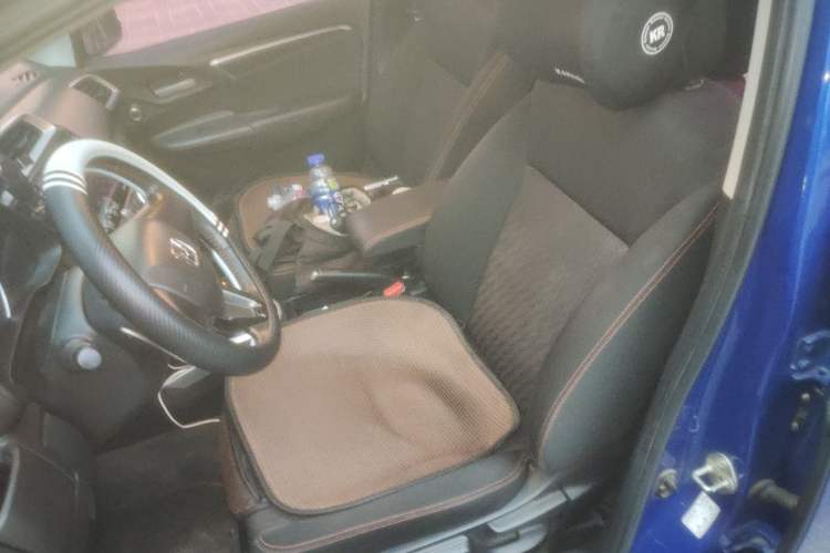 Used Honda Fit 2018 1.5L CVT Trendy Run+ Edition Left Front Seat