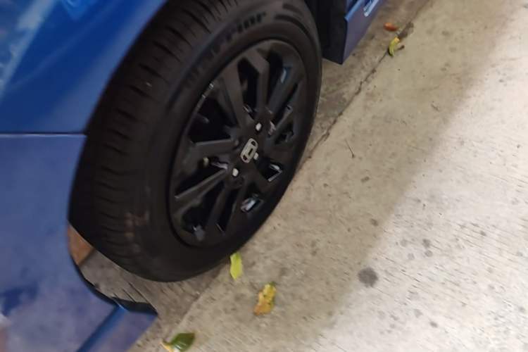 Used Honda Fit 2018 1.5L CVT Trendy Sports Edition Left Front Wheel Hub