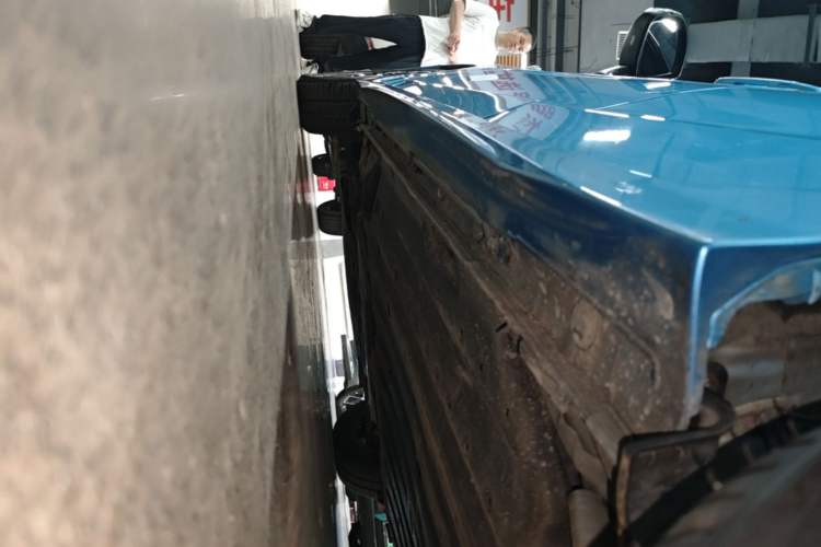 Used Honda Fit 2018 1.5L CVT Trendy Sports Edition Left Side Sill