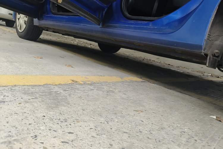 Used Honda Fit 2018 1.5L CVT Comfort Version Left Side Sill