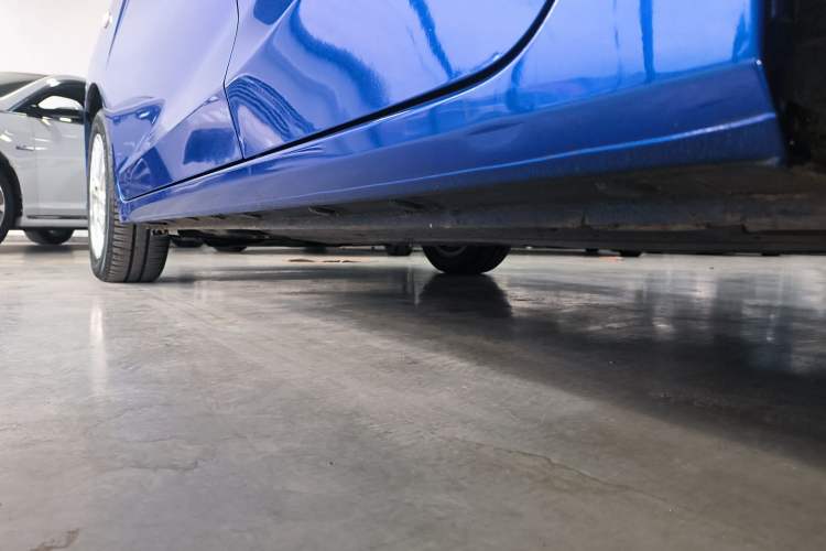Used Honda Fit 2018 1.5L CVT Comfort Version Left Side Sill