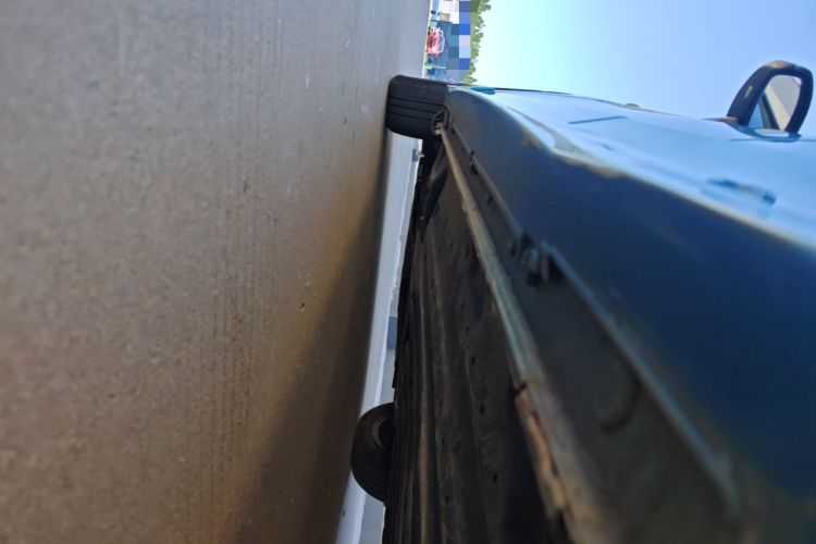 Used Honda Fit 2018 1.5L CVT Trendy Sports Edition Left Side Sill