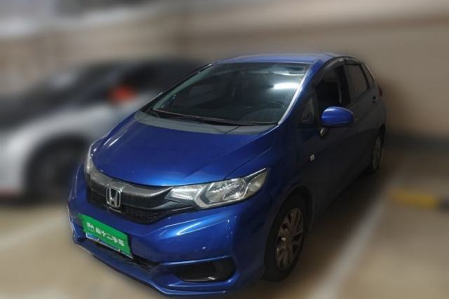 Used Honda Fit 2018 1.5L CVT Comfort Sunroof Version