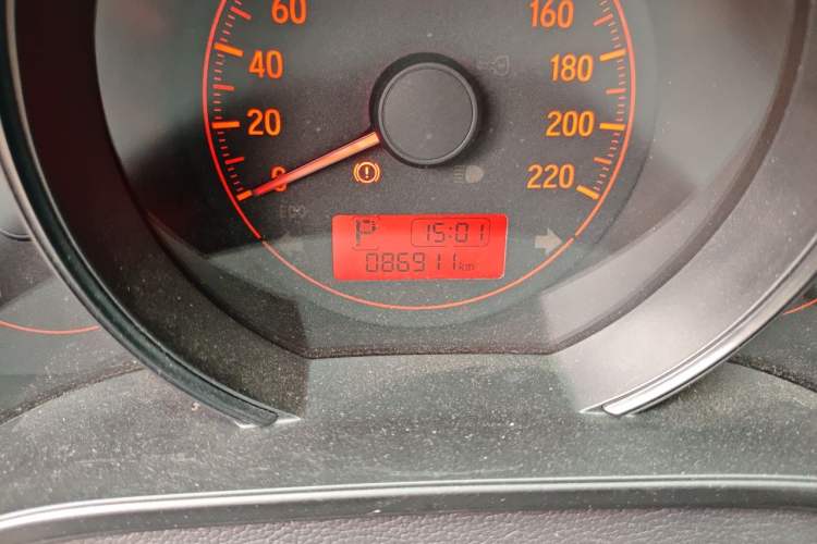 Used Honda Fit 2018 1.5L CVT Comfort Version Odometer Close Up