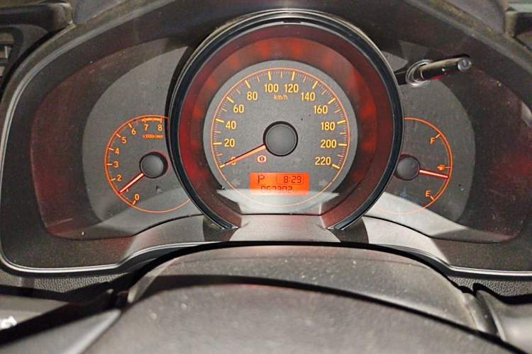 Used Honda Fit 2018 1.5L CVT Comfort Version Odometer Close Up