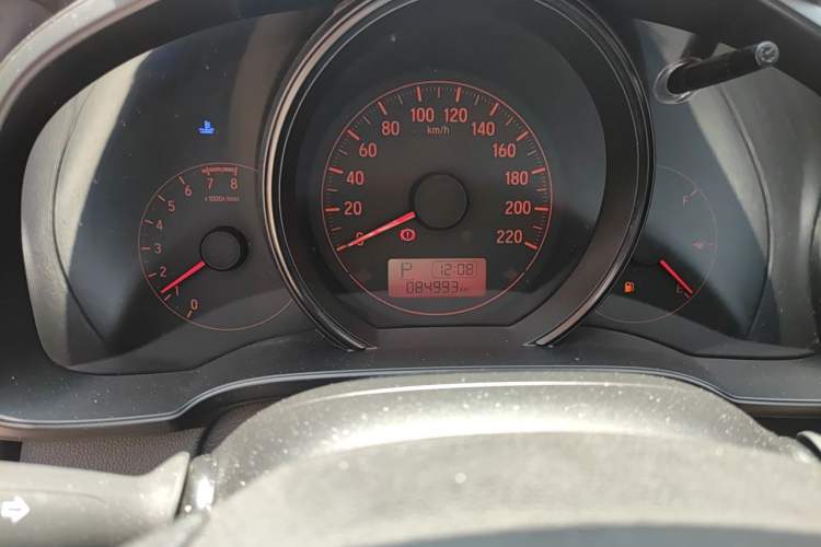Used Honda Fit 2018 1.5L CVT Comfort Version Odometer Close Up