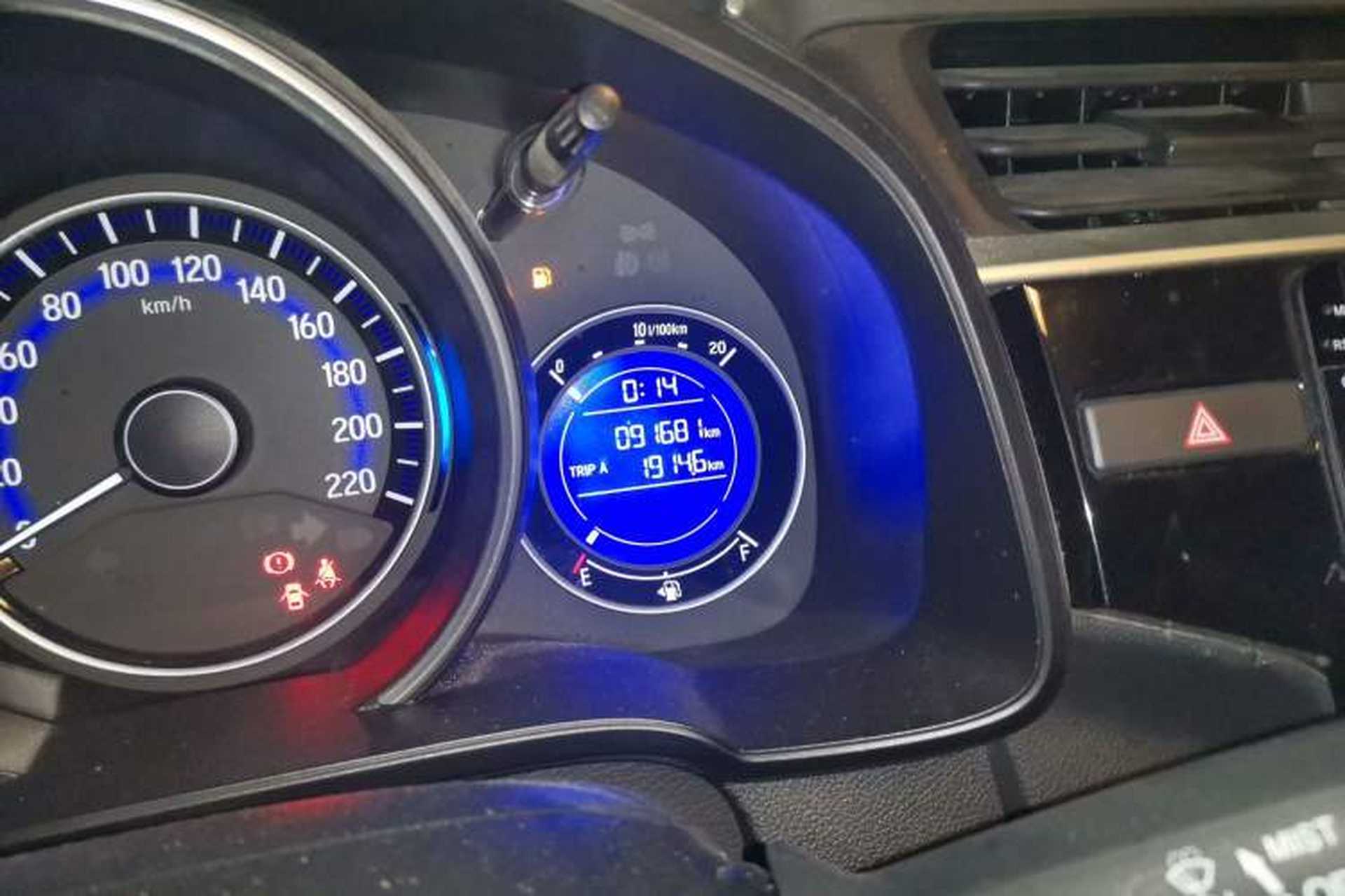 Used Honda Fit 2018 1.5L CVT Trendy Run+ Edition Odometer Close Up