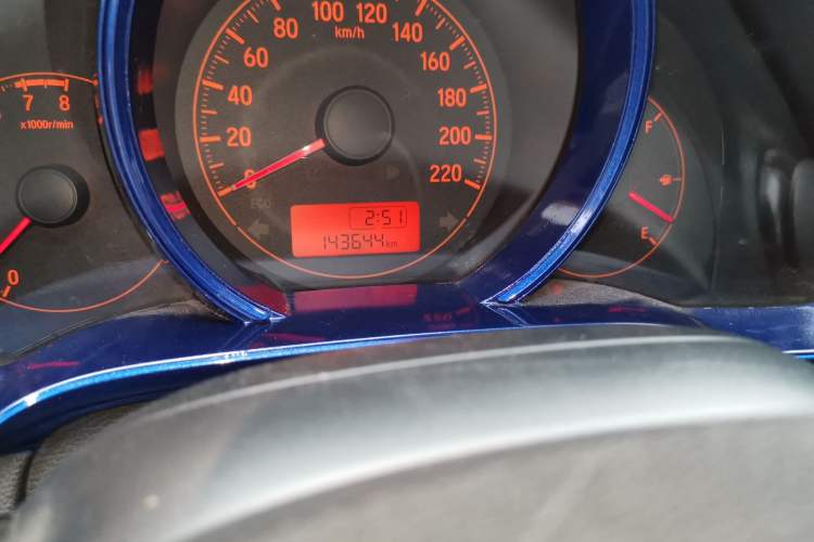 Used Honda Fit 2018 1.5L Manual Comfort Version Odometer Close Up