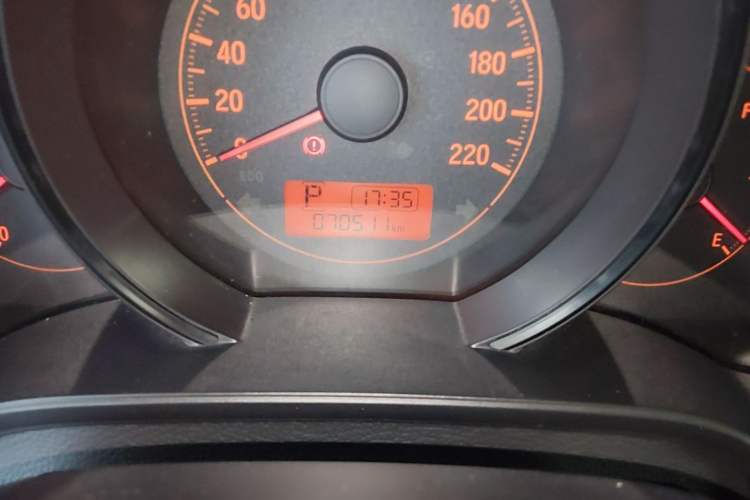 Used Honda Fit 2018 1.5L CVT Comfort Version Odometer Close Up