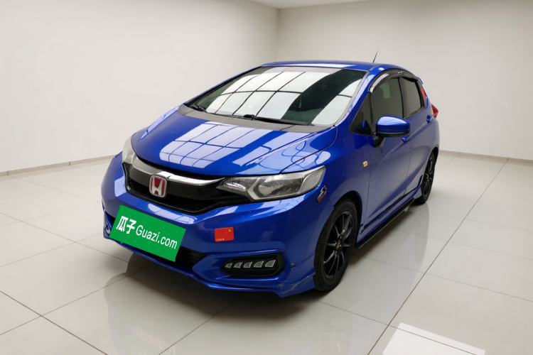 Used Honda Fit 2018 1.5L Manual Comfort Version Guazi used car, China used car export, Used car for sale, Used cars, Cheapest cars for sale