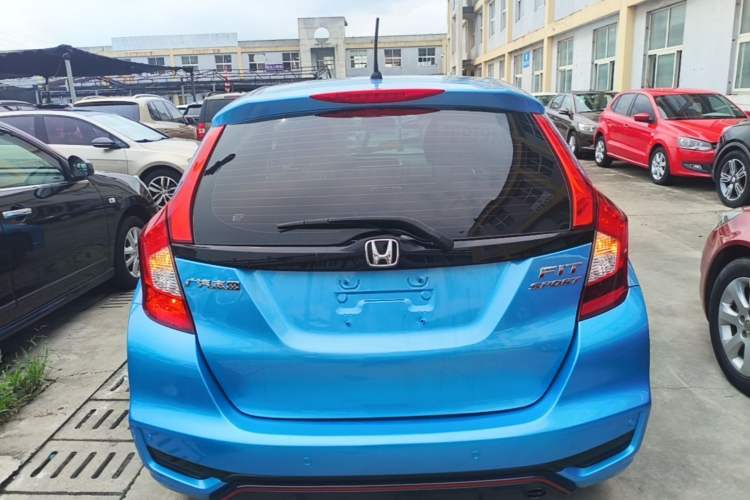 Used Honda Fit 2018 1.5L CVT Trendy Run+ Edition Rear