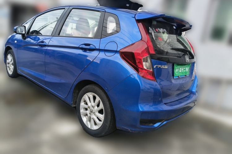 Used Honda Fit 2018 1.5L CVT Comfort Sunroof Version Rear Left 45 Deg