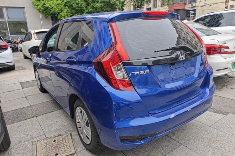 Used Honda Fit 2018 1.5L CVT Comfort Version Rear Left 45 Deg