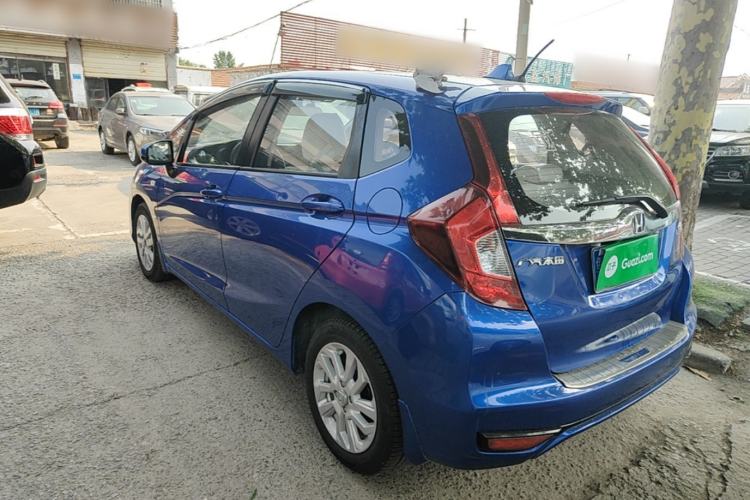 Used Honda Fit 2018 1.5L CVT Comfort Sunroof Version Rear Left 45 Deg