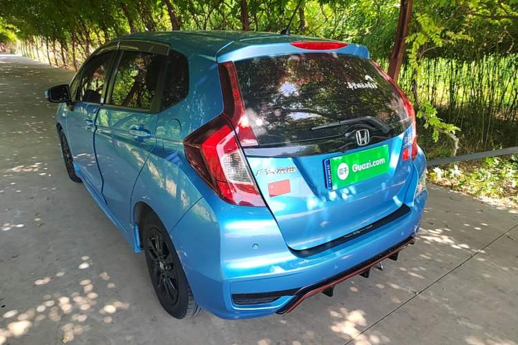Used Honda Fit 2018 1.5L CVT Trendy Run+ Edition Rear Left 45 Deg