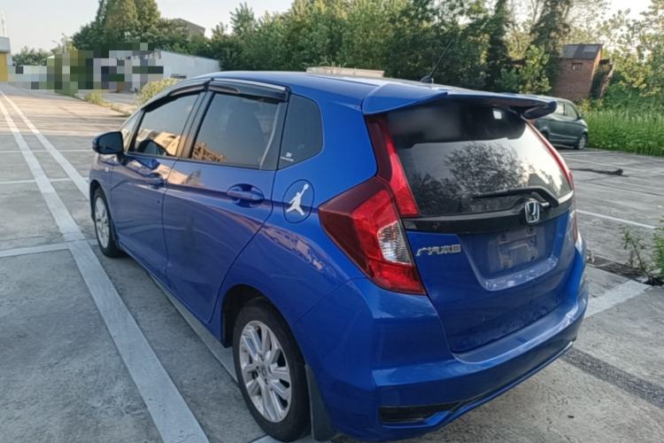 Used Honda Fit 2018 1.5L CVT Comfort Sunroof Version Rear Left 45 Deg