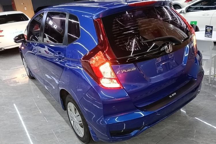 Used Honda Fit 2018 1.5L CVT Comfort Version Rear Left 45 Deg