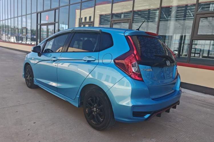 Used Honda Fit 2018 1.5L CVT Trendy Sports Edition Rear Left 45 Deg