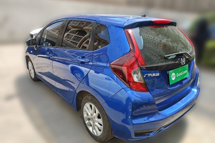 Used Honda Fit 2018 1.5L CVT Comfort Sunroof Version Rear Left 45 Deg