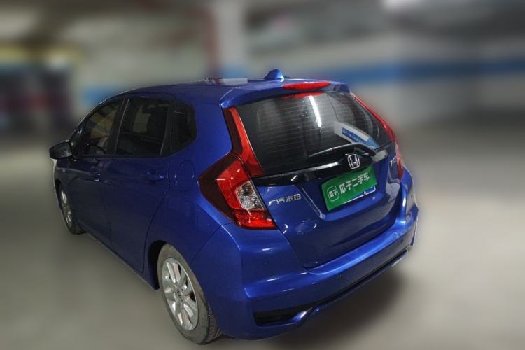 Used Honda Fit 2018 1.5L CVT Comfort Sunroof Version Rear Left 45 Deg